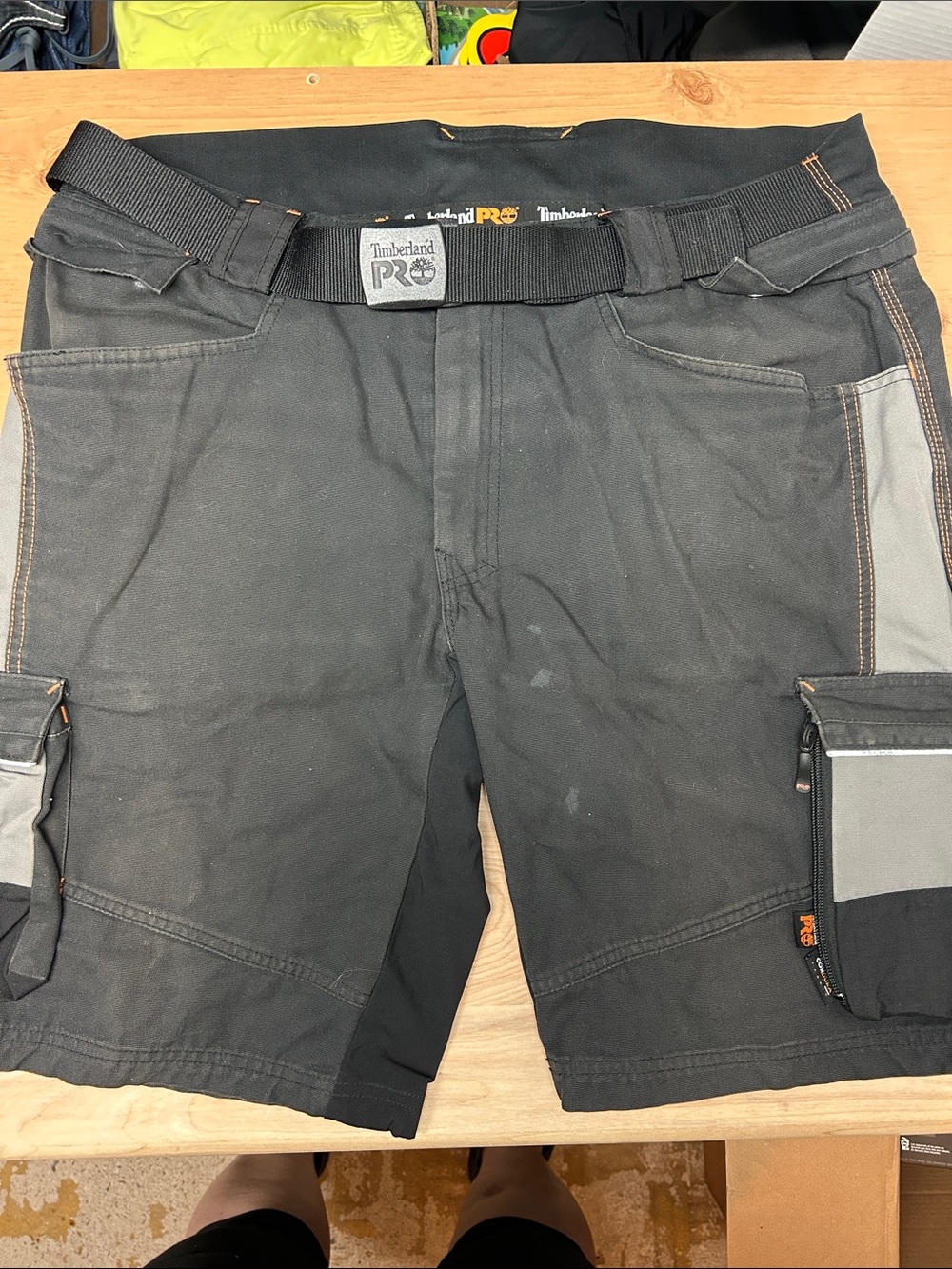 Timberland PRO Men's Black Cargo Work Shorts with Gray Panels